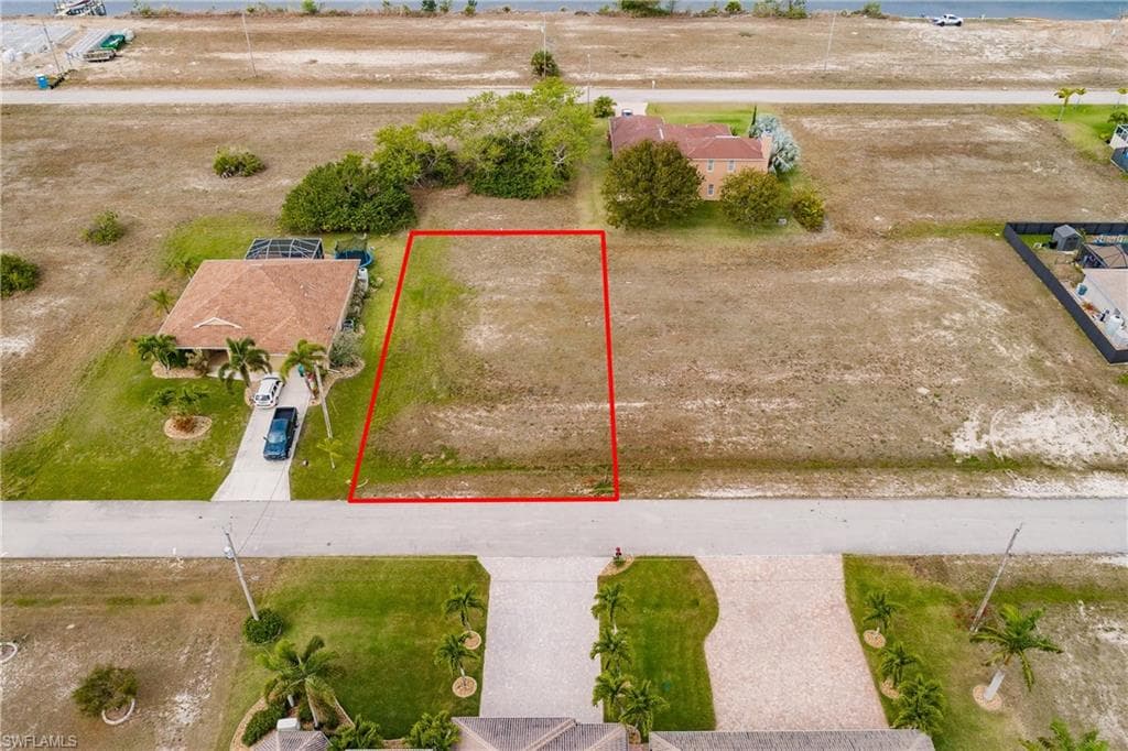 1504 NW 41st PL CAPE CORAL, FL 33993