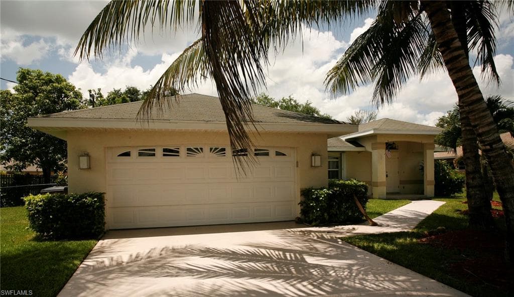 2314 SE 5th CT CAPE CORAL, FL 33990