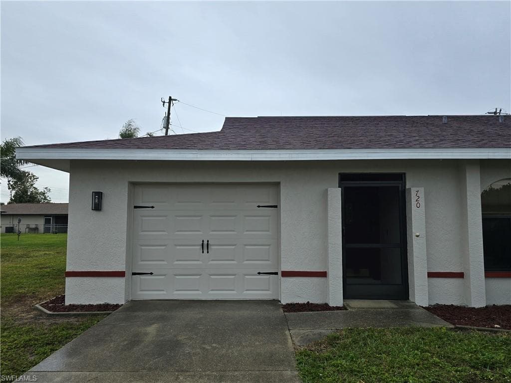 720 SE 46th TER CAPE CORAL, FL 33904
