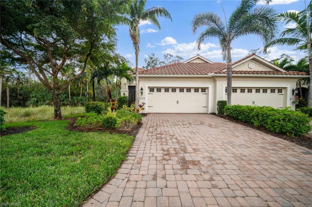 10039 Montevina DR ESTERO, FL 33928