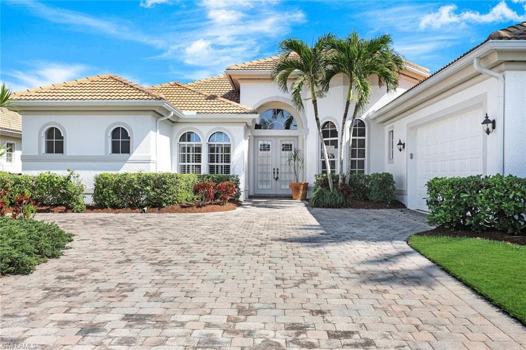 15948 Paseo LN NAPLES, FL 34110