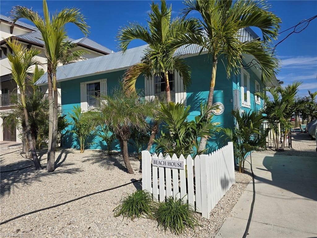262 Ohio AVE FORT MYERS BEACH, FL 33931