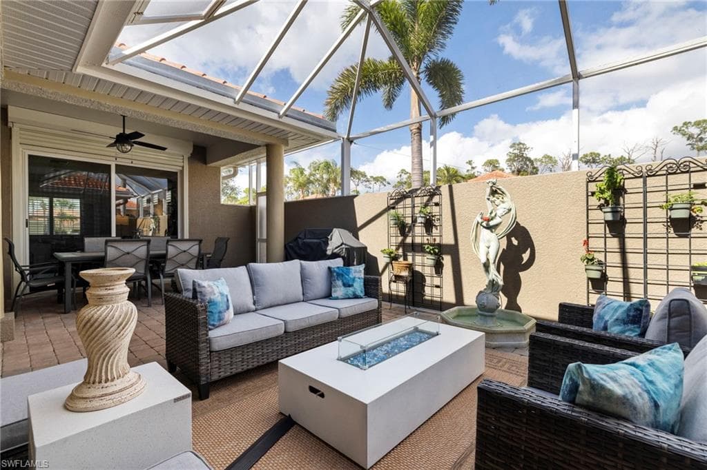 14042 Bently CIR FORT MYERS, FL 33912
