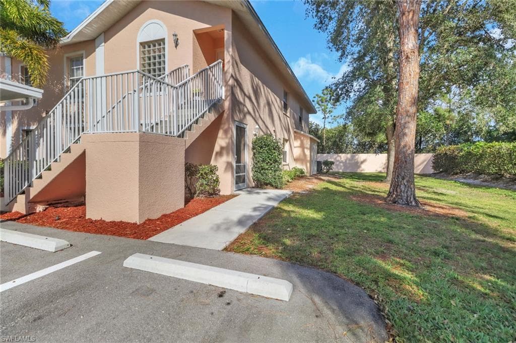 26658 Little John CT 94 BONITA SPRINGS, FL 34135