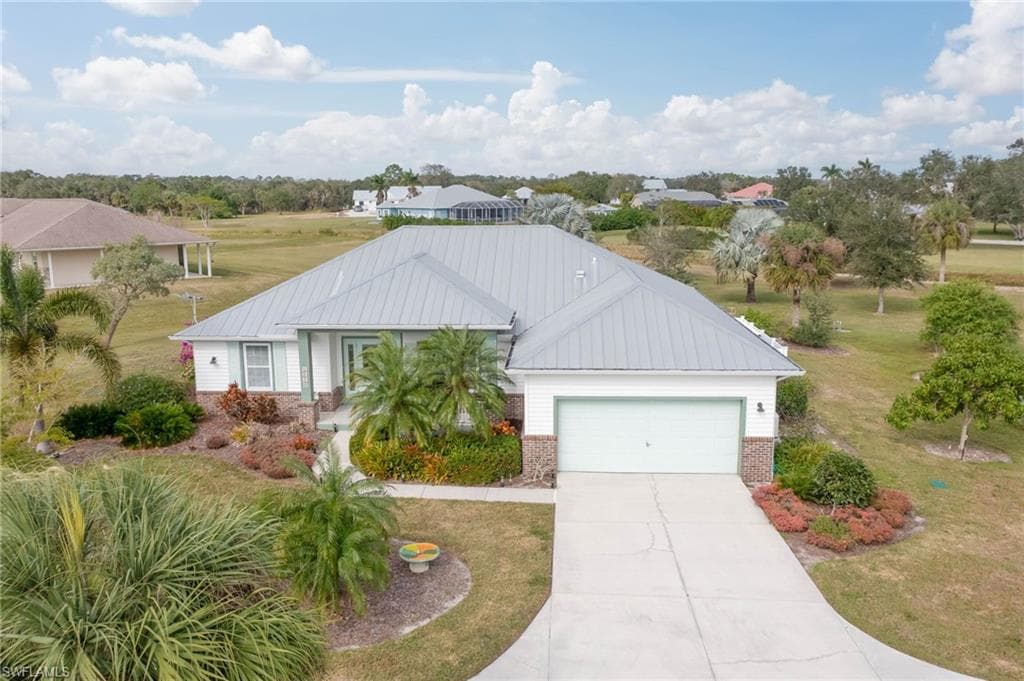 5250 Emmitts RUN LABELLE, FL 33935