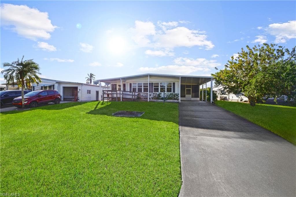 26336 Imperial Harbor BLVD BONITA SPRINGS, FL 34135