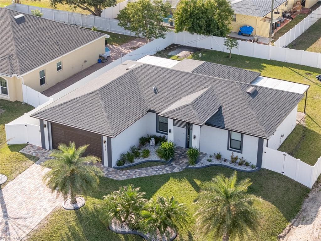1314 NE 4th PL CAPE CORAL, FL 33909