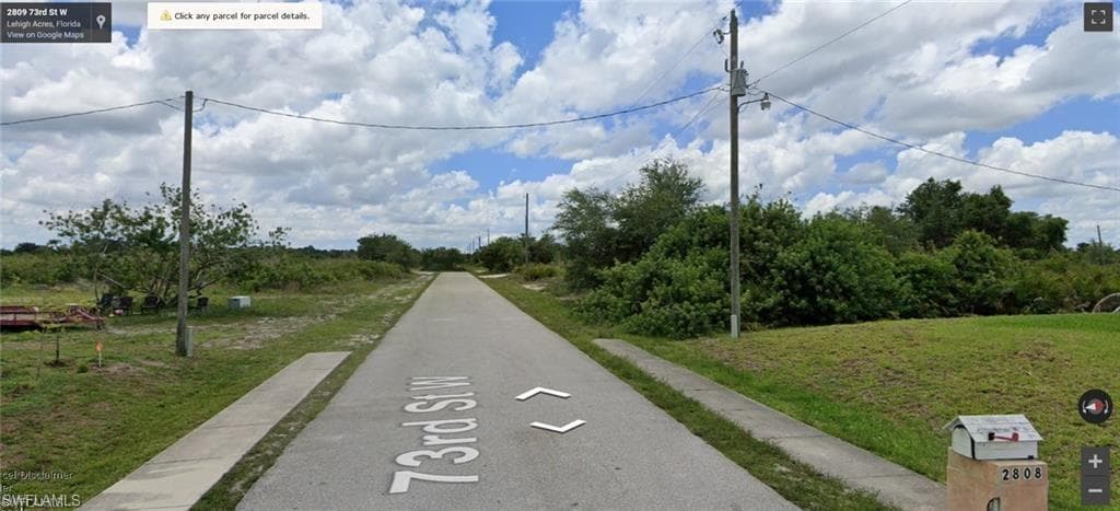 2810 73rd ST W LEHIGH ACRES, FL 33971