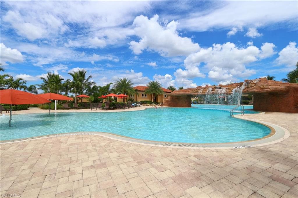 17411 Cherrywood CT 7301 BONITA SPRINGS, FL 34135