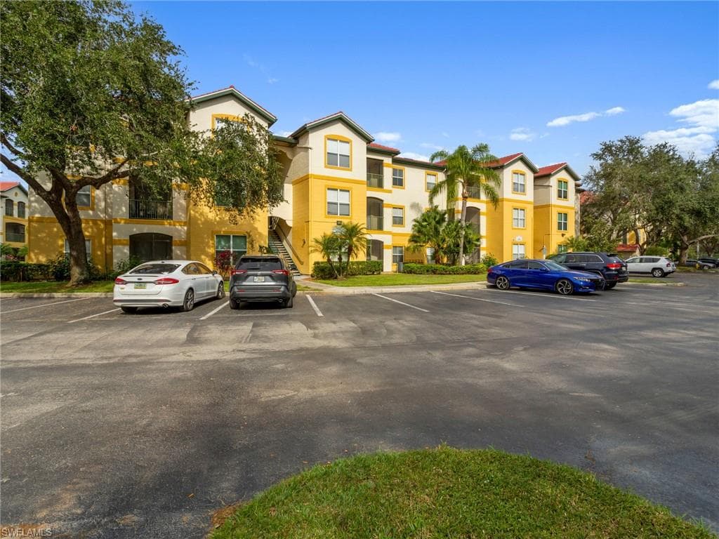 11561 Villa Grand 706 FORT MYERS, FL 33913