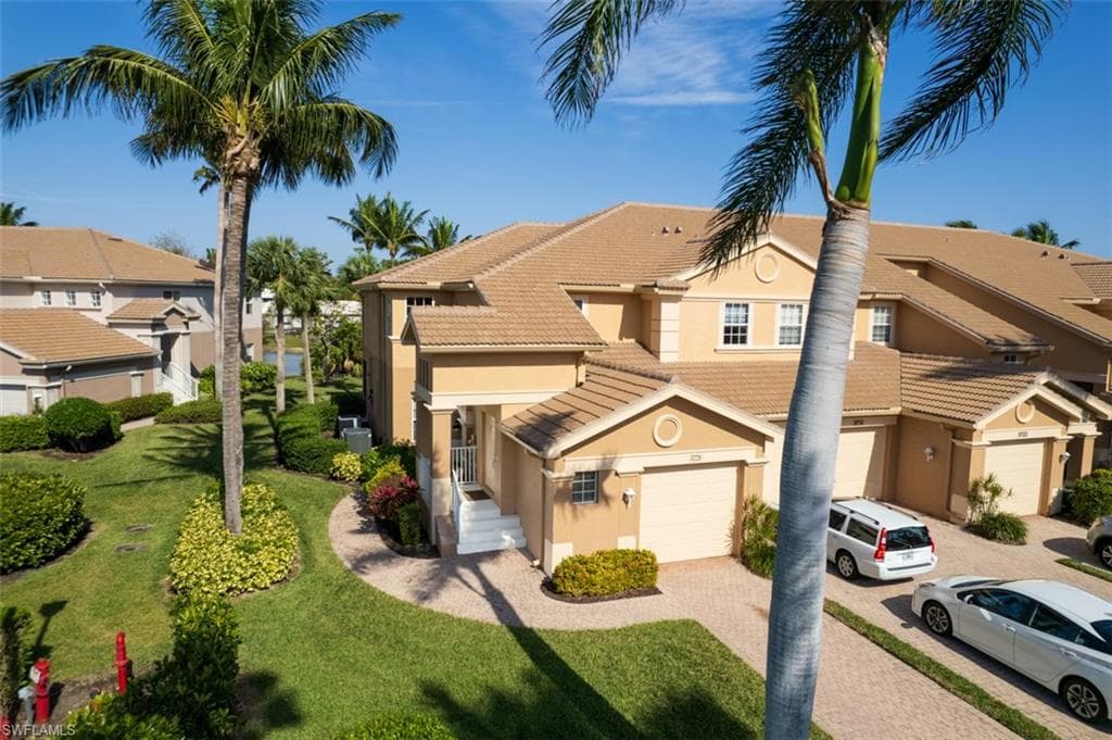 13831 Lake Mahogany BLVD 3721 FORT MYERS, FL 33907