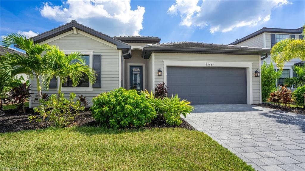 13887 Pine Lodge LN FORT MYERS, FL 33913