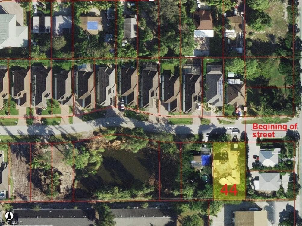 2860 Linda DR NAPLES, FL 34112