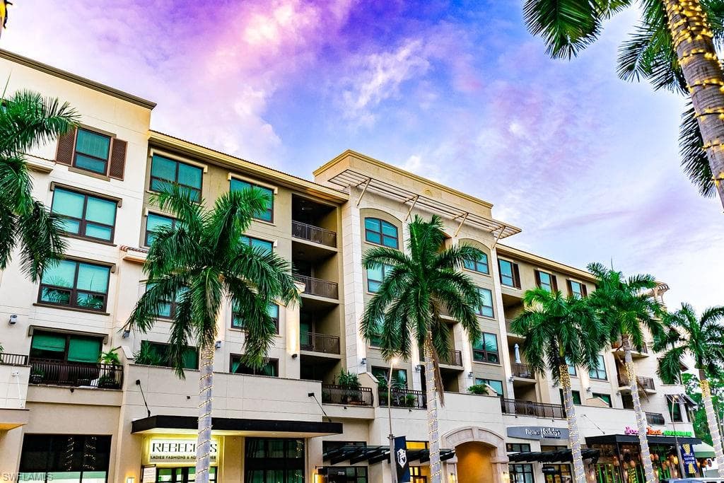 9123 Strada PL 7210 NAPLES, FL 34108