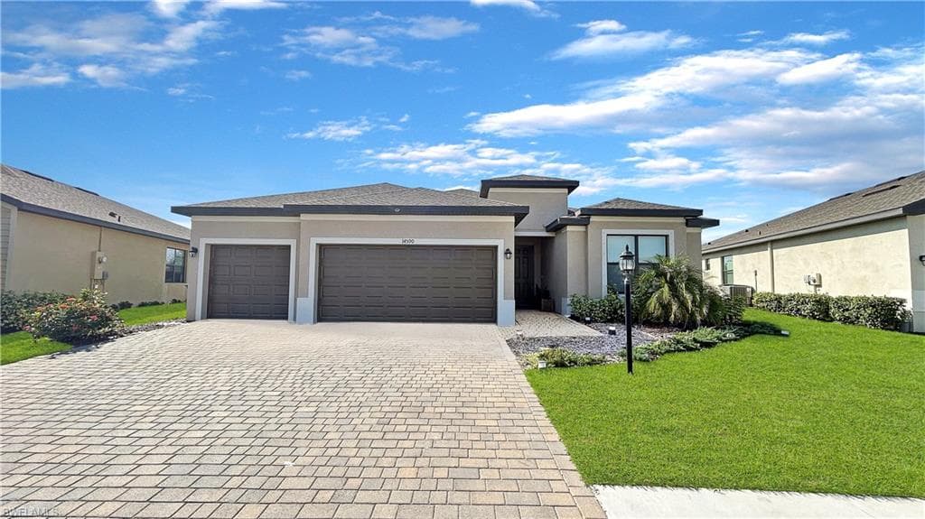 14590 Carva LN FORT MYERS, FL 33905