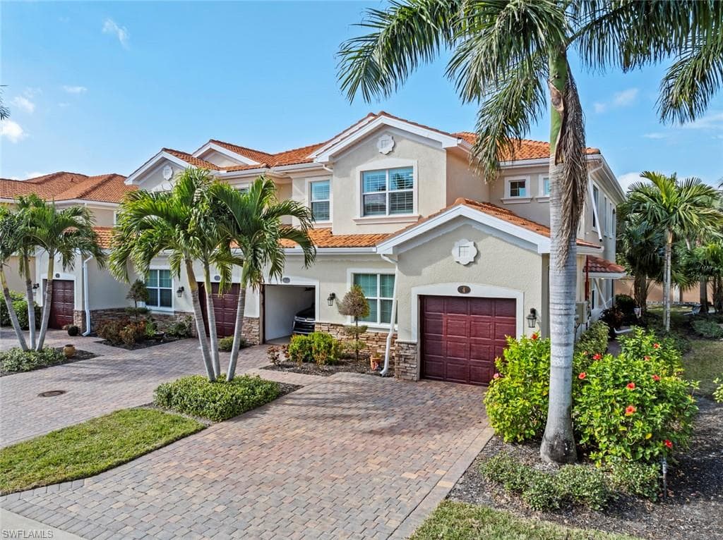 28022 Sosta LN 4 BONITA SPRINGS, FL 34135