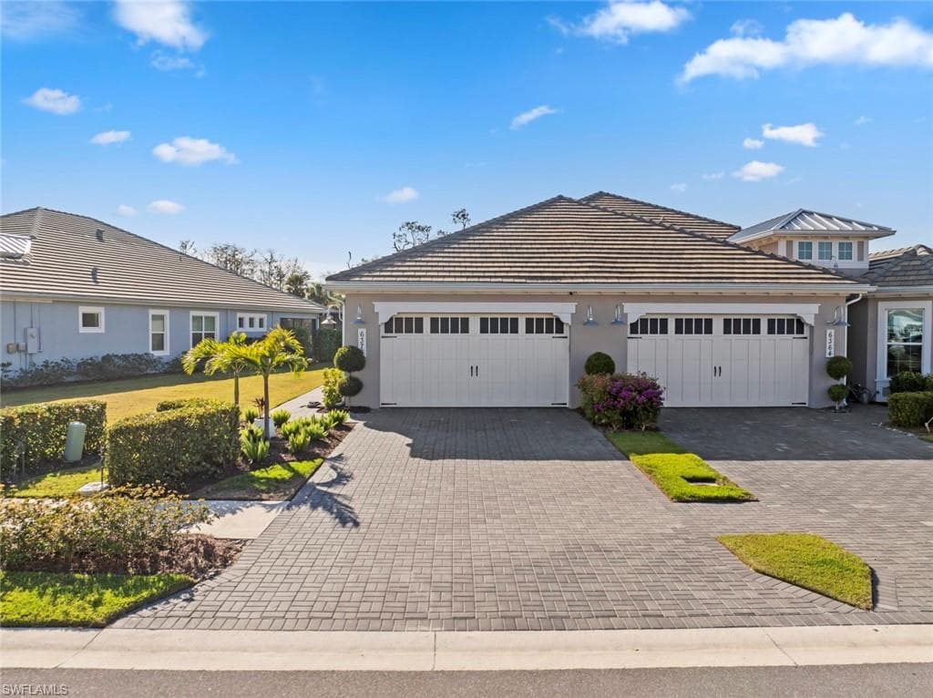 6376 Arriba AVE NAPLES, FL 34113