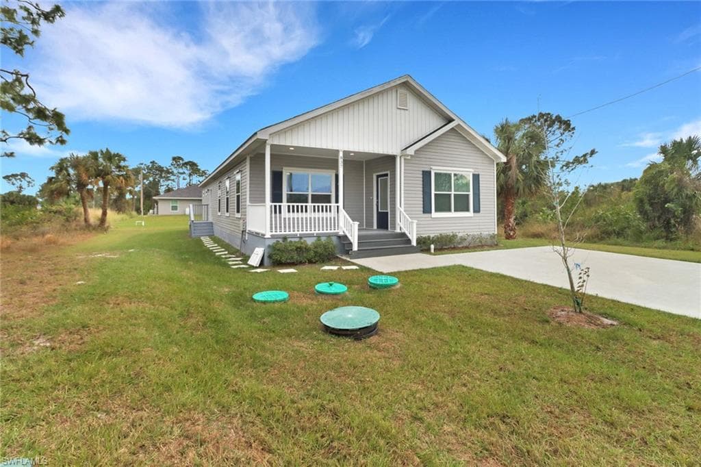 837 Da Vinci AVE S LEHIGH ACRES, FL 33974