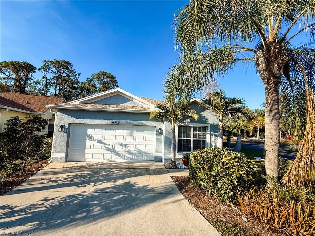 10700 Parrot Cove CIR ESTERO, FL 33928