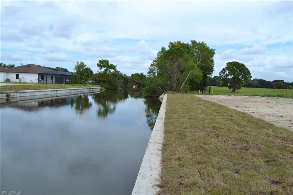 1508 NW 27th PL CAPE CORAL, FL 33993