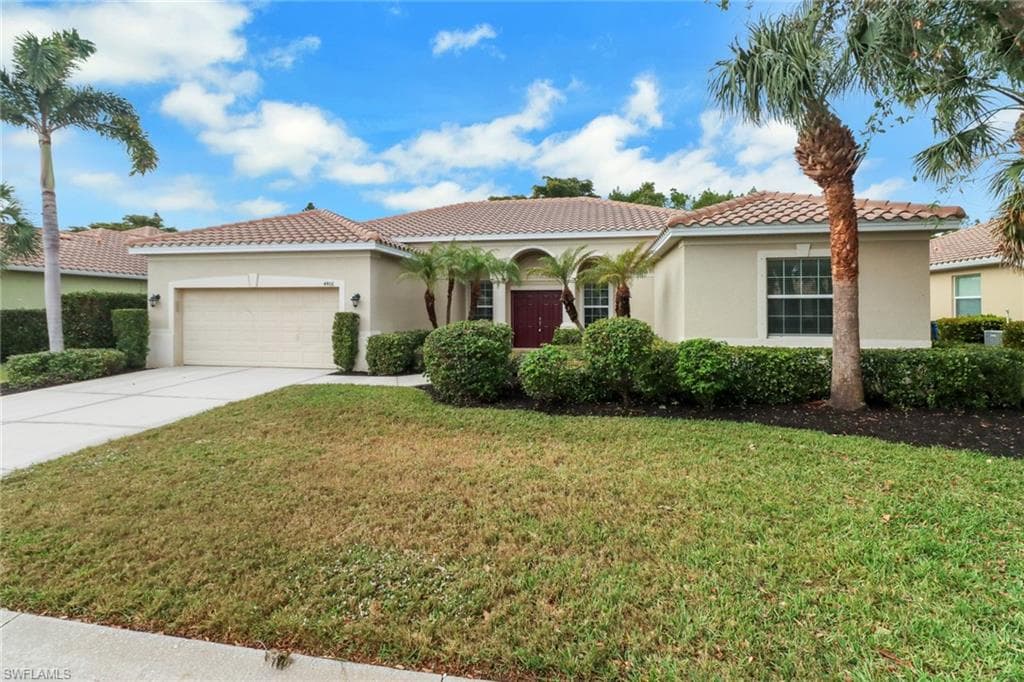 4406 Broadleaf CIR FORT MYERS, FL 33908