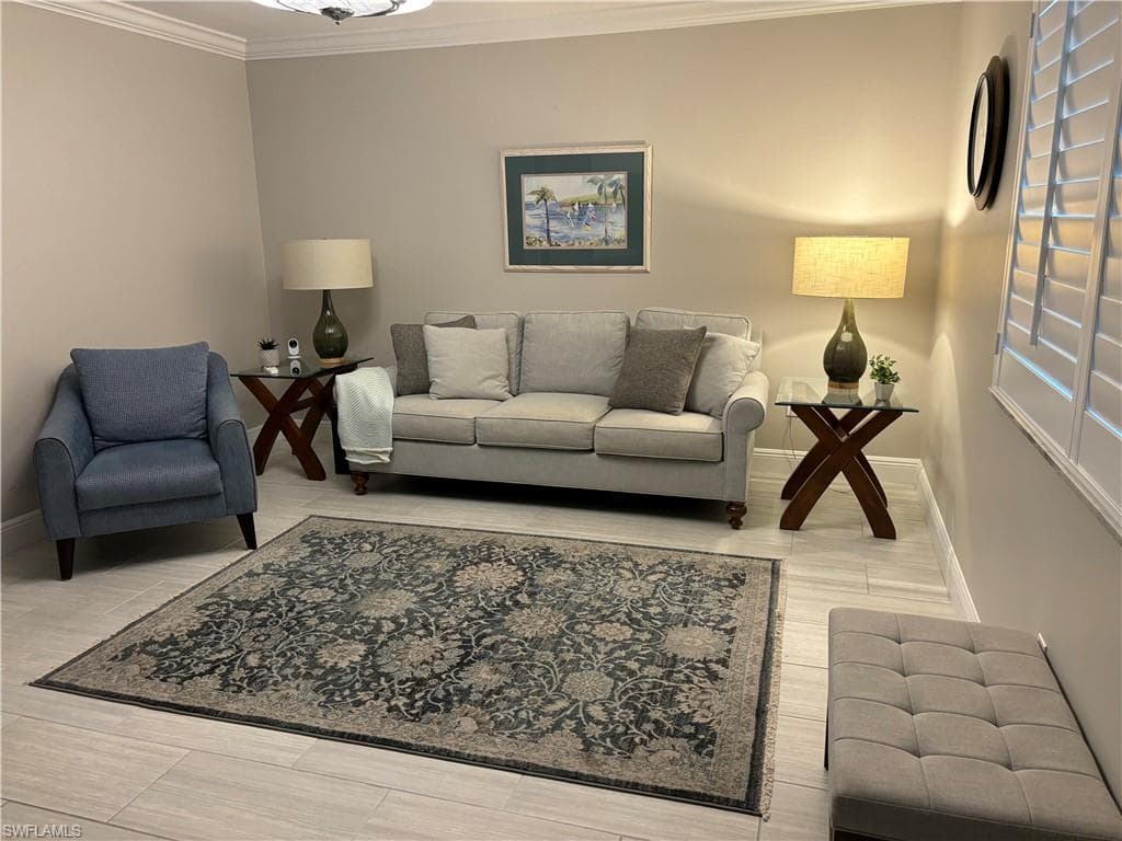 788 Park Shore DR B23 NAPLES, FL 34103
