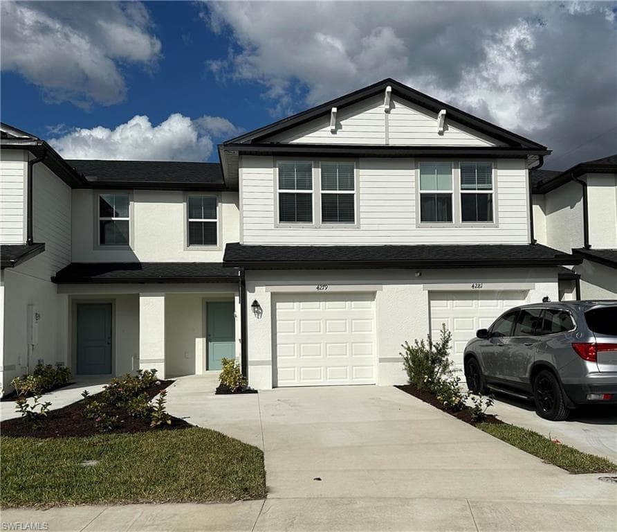 4279 Cirella CT NORTH FORT MYERS, FL 33917