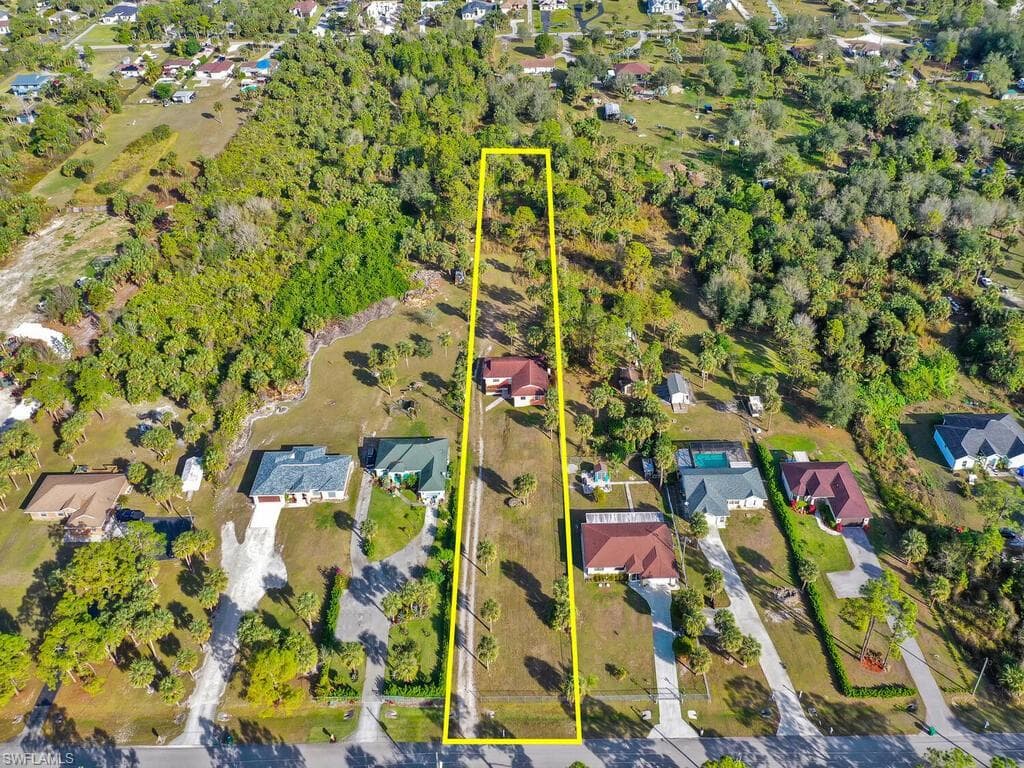 2731 4th AVE SE NAPLES, FL 34117