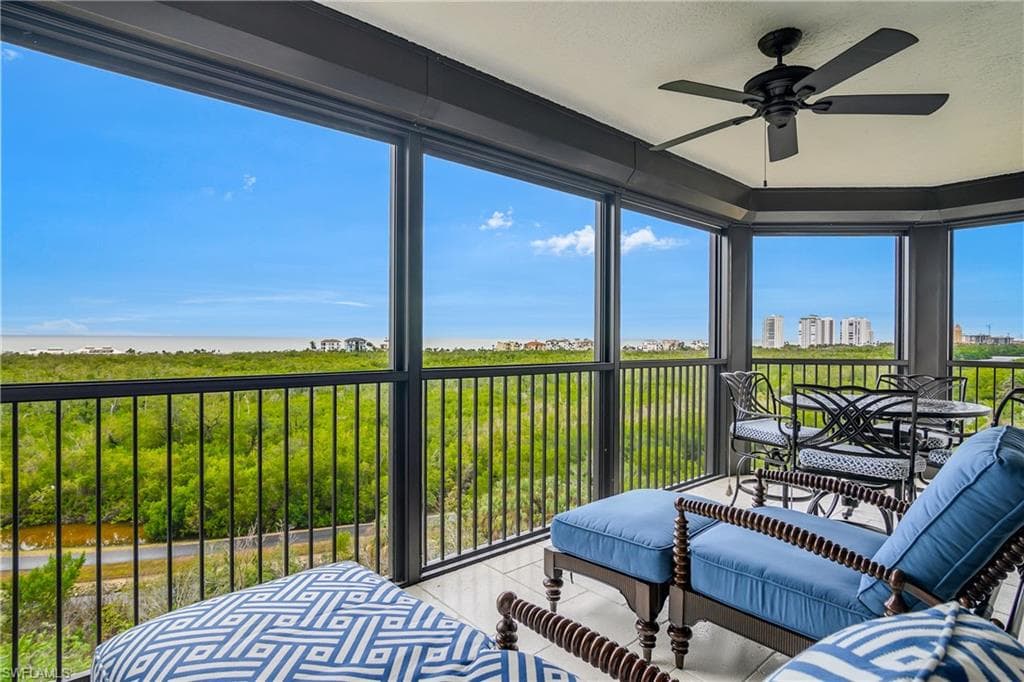 7225 Pelican Bay BLVD 805 NAPLES, FL 34108