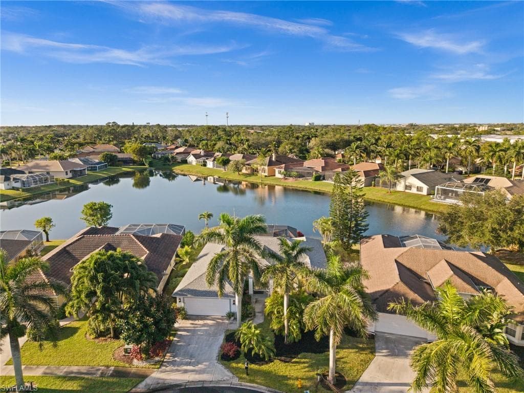 1034 Tivoli CT NAPLES, FL 34104