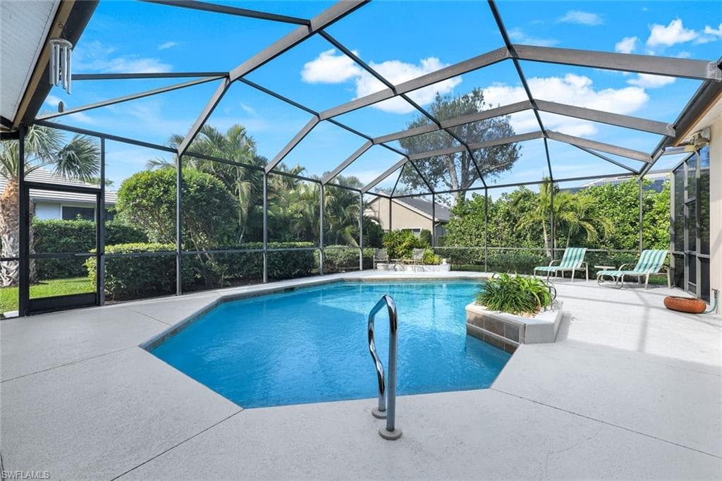 3500 Pine Fern LN