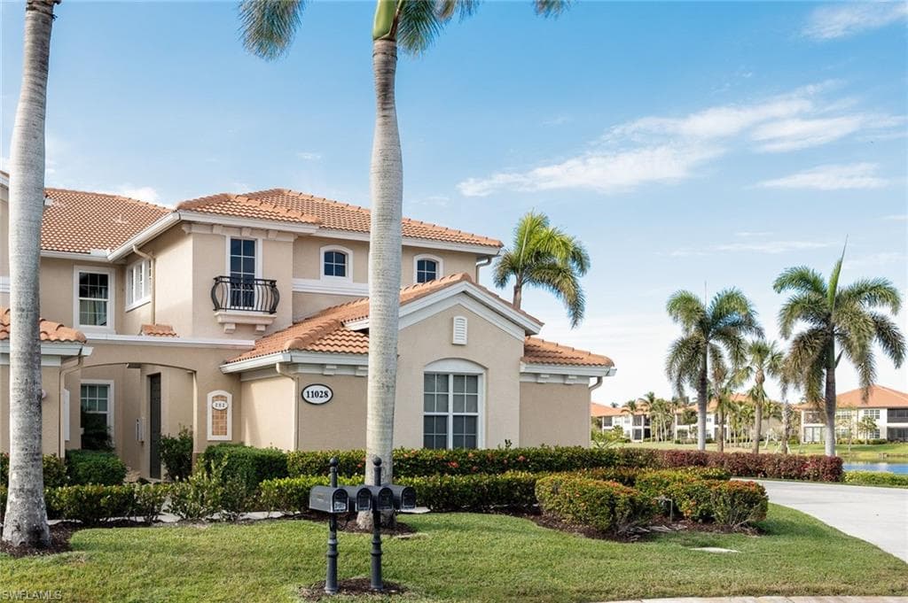 11028 Harbour Yacht CT 202 FORT MYERS, FL 33908