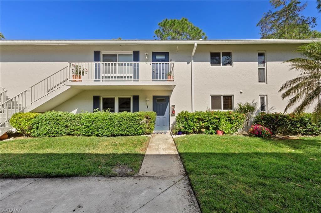 256 Candycane LN 1 NAPLES, FL 34112
