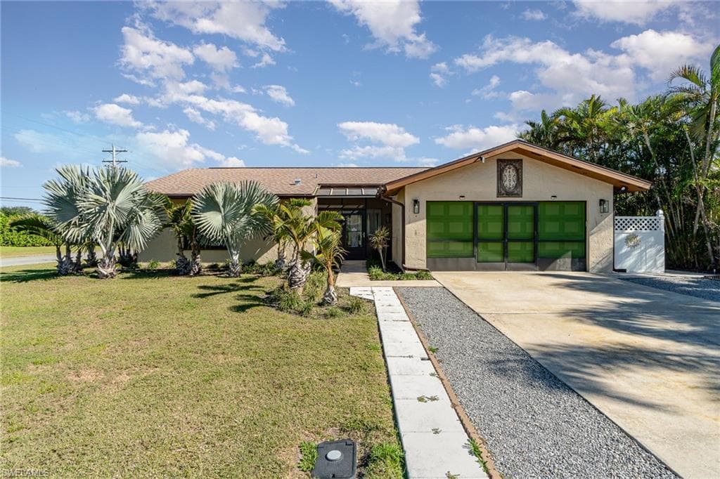 4003 SE 1st CT CAPE CORAL, FL 33904