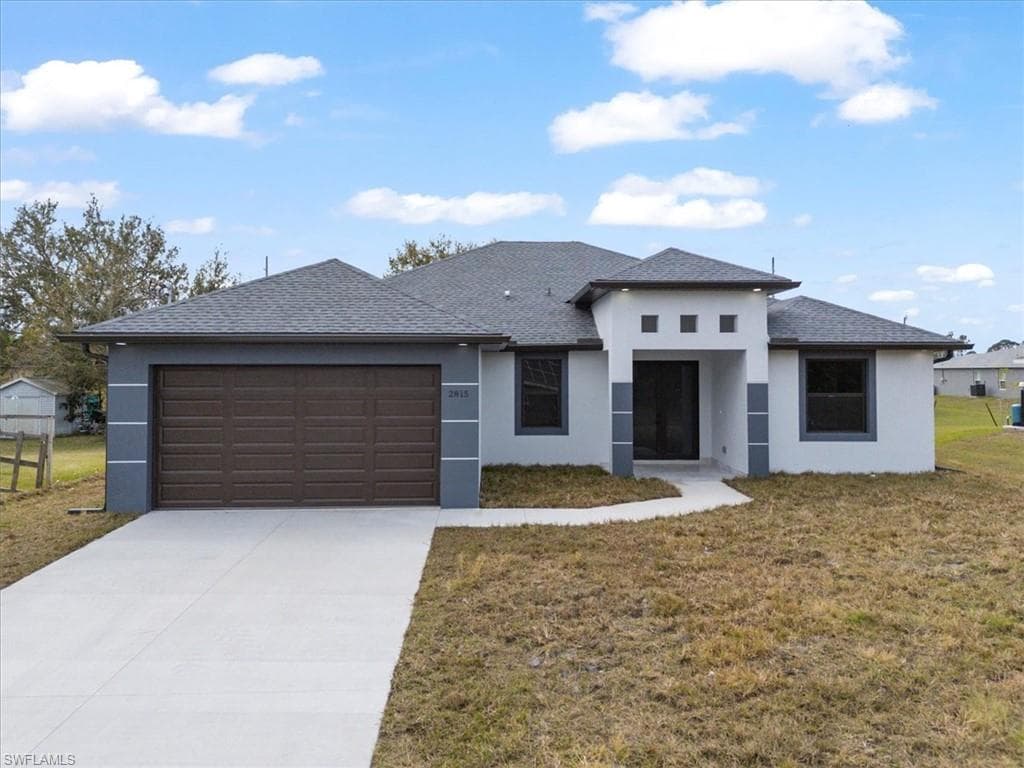 2815 2nd ST W LEHIGH ACRES, FL 33976