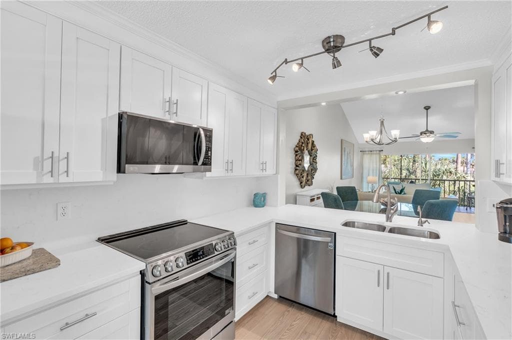 800 Augusta BLVD B202 NAPLES, FL 34113