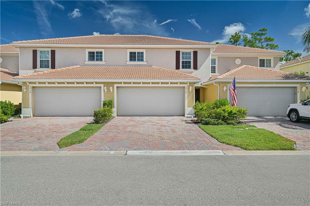3717 Crofton CT FORT MYERS, FL 33916