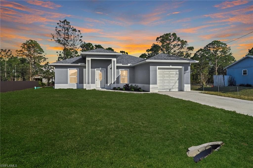735 Andover AVE S LEHIGH ACRES, FL 33974