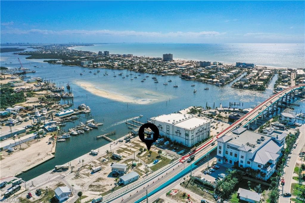 19281 #26 San Carlos BLVD FORT MYERS BEACH, FL 33931