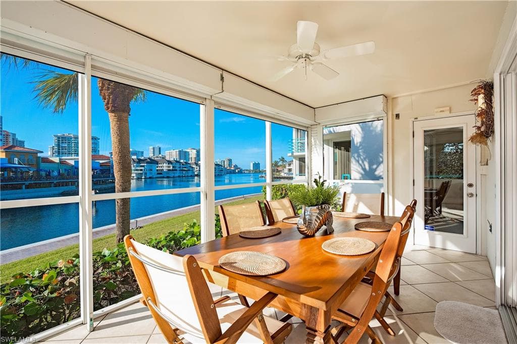 205 Park Shore DR 4-415 NAPLES, FL 34103