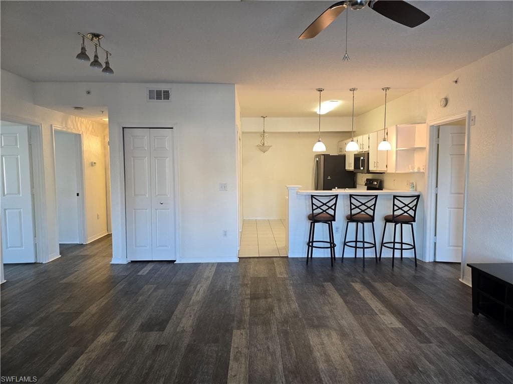 6400 Aragon WAY 102 FORT MYERS, FL 33966