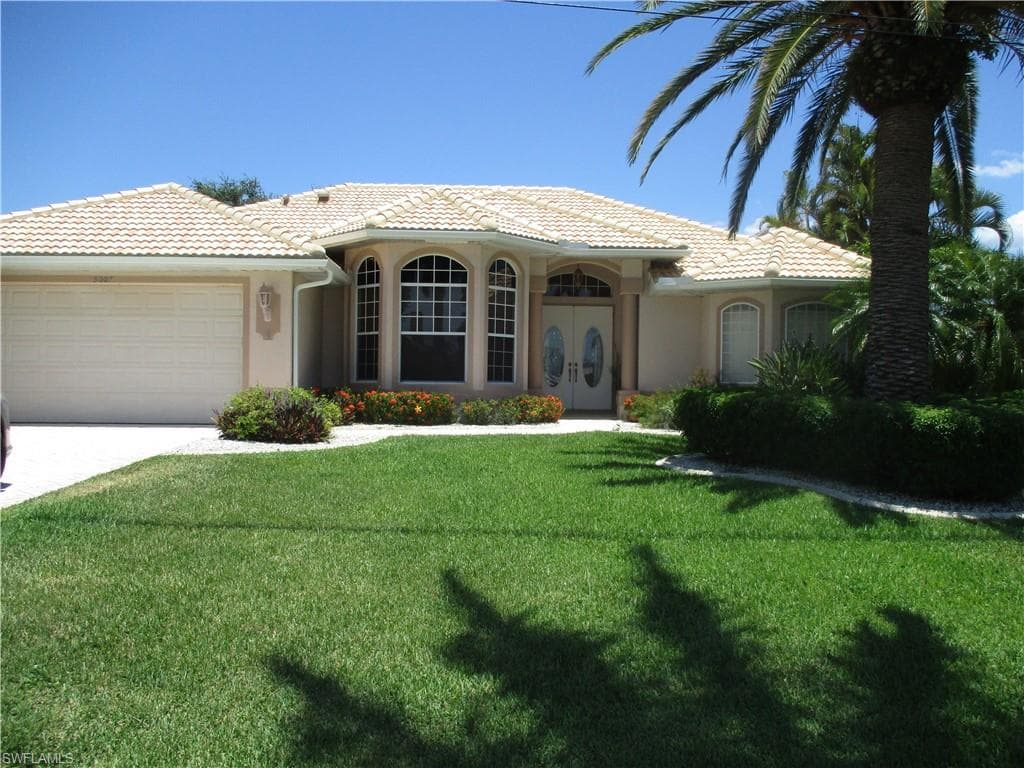 5007 SW 8th CT CAPE CORAL, FL 33914