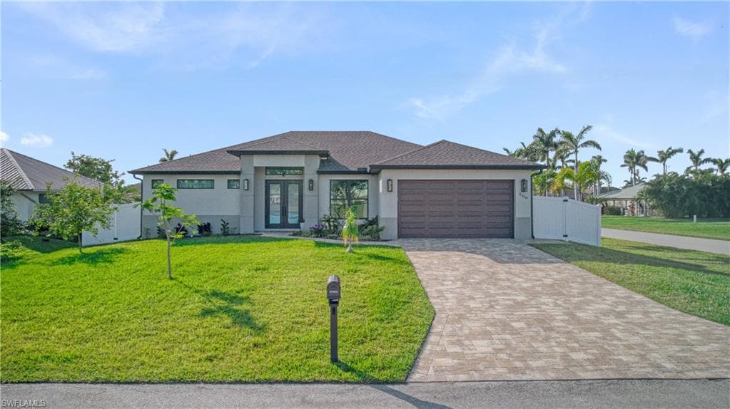 2428 Miracle PKWY CAPE CORAL, FL 33914