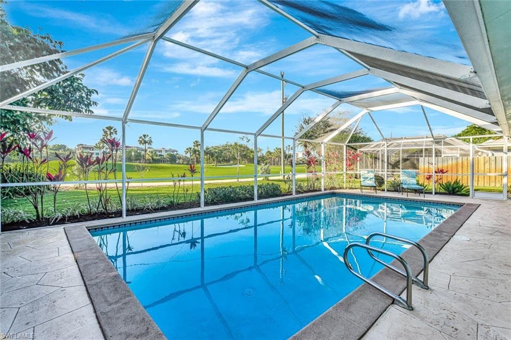 101 Cypress Point DR NAPLES, FL 34105