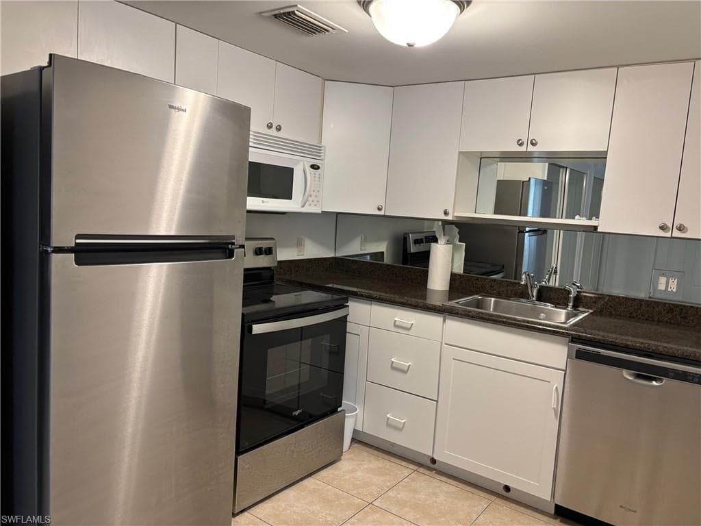 975 9th AVE S 5 NAPLES, FL 34102