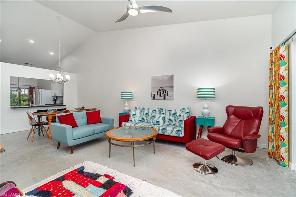 2876 Crown Pointe BLVD 9-2 NAPLES, FL 34112