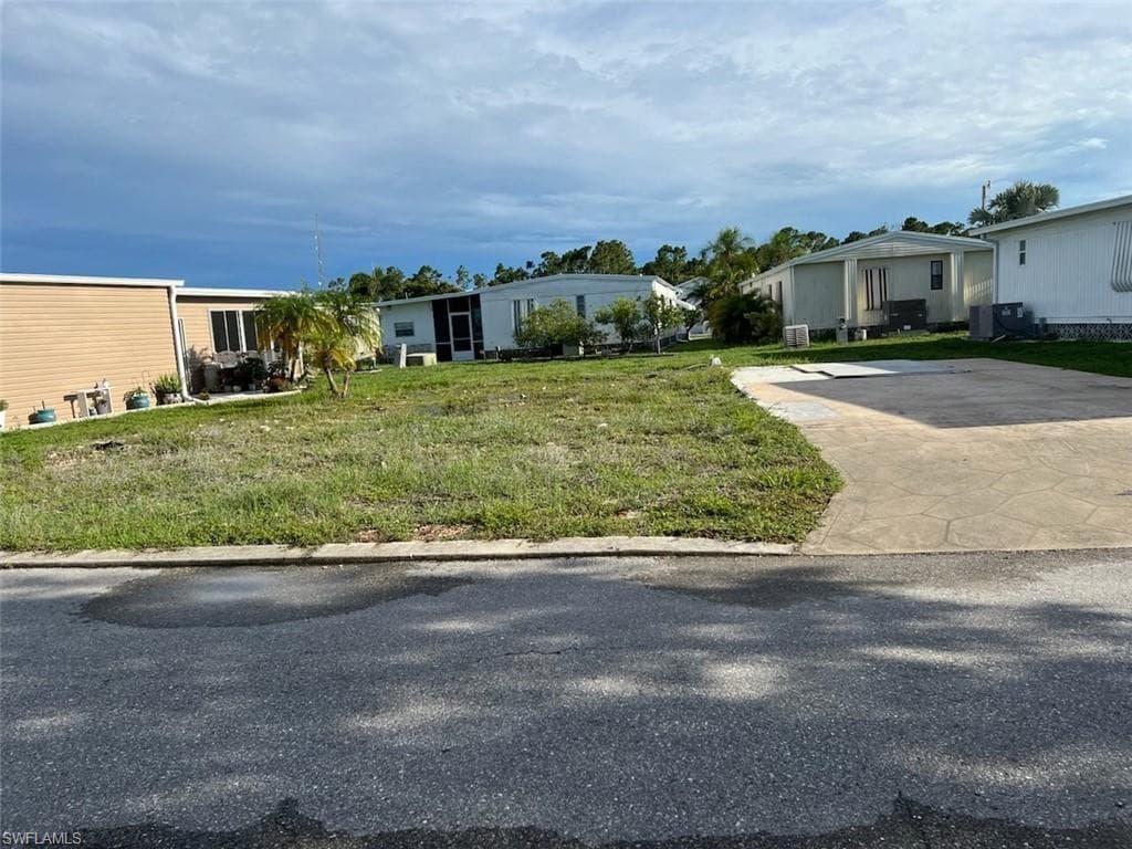 145 Nicklaus BLVD NORTH FORT MYERS, FL 33903