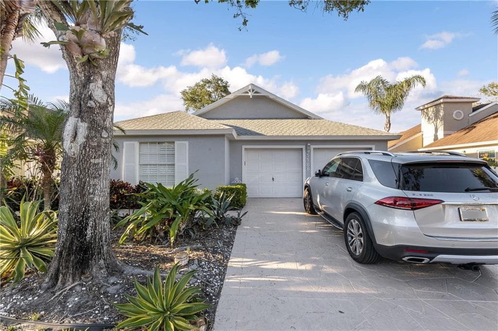 1188 Silverstrand DR NAPLES, FL 34110
