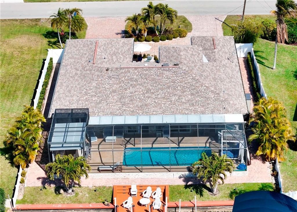 808 52nd ST CAPE CORAL, FL 33914