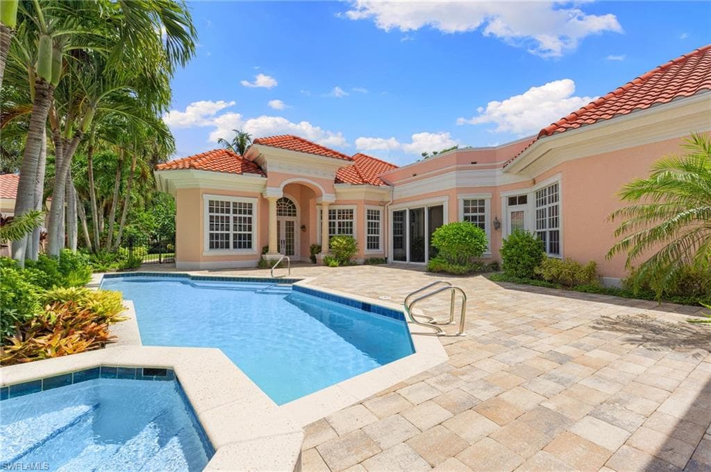 7091 Verde WAY NAPLES, FL 34108